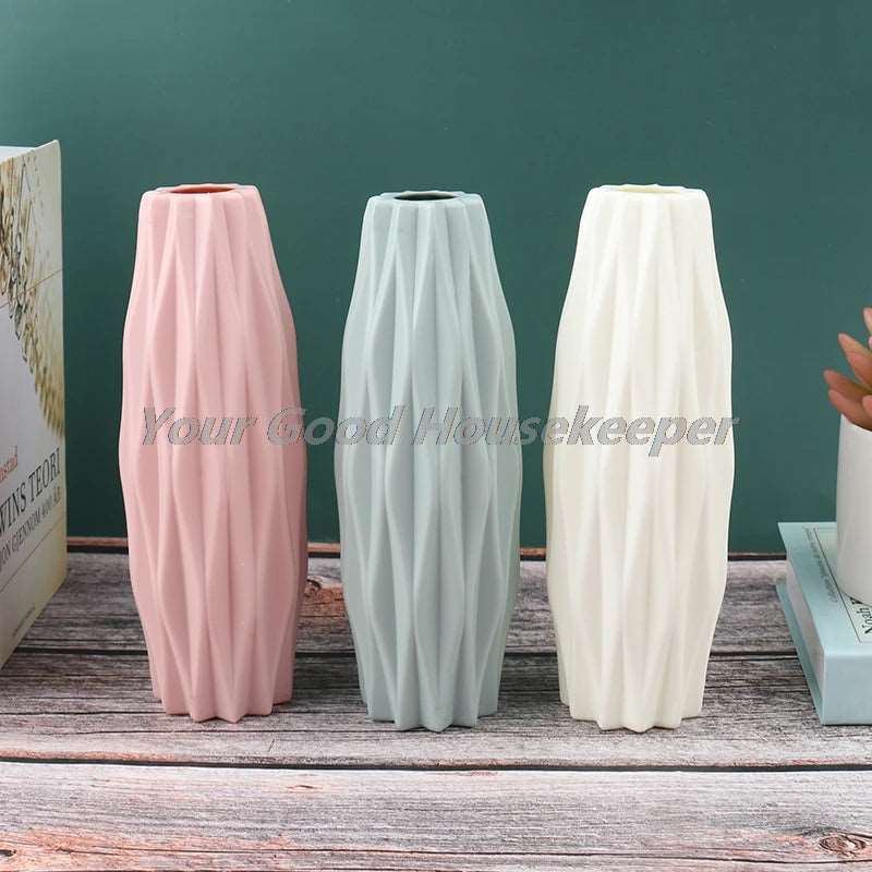 1PC Flower Vase Decoration Home Plastic Vase White Imitation Ceramic Flower Pot Home Flower Arrangement Living Room Decorations