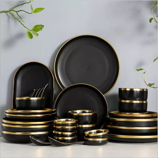 ArtOlo Store Gilt Rim Black Porcelain Dinner Plates