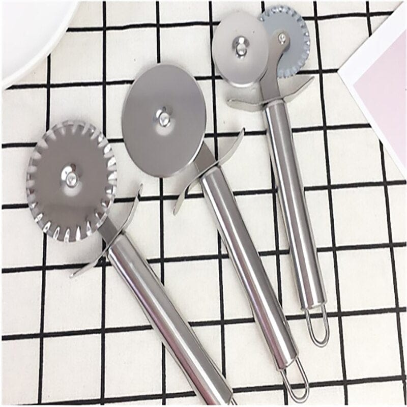 Home Finesse High-Quality Stainless Steel Double Roll Pizza Cutter