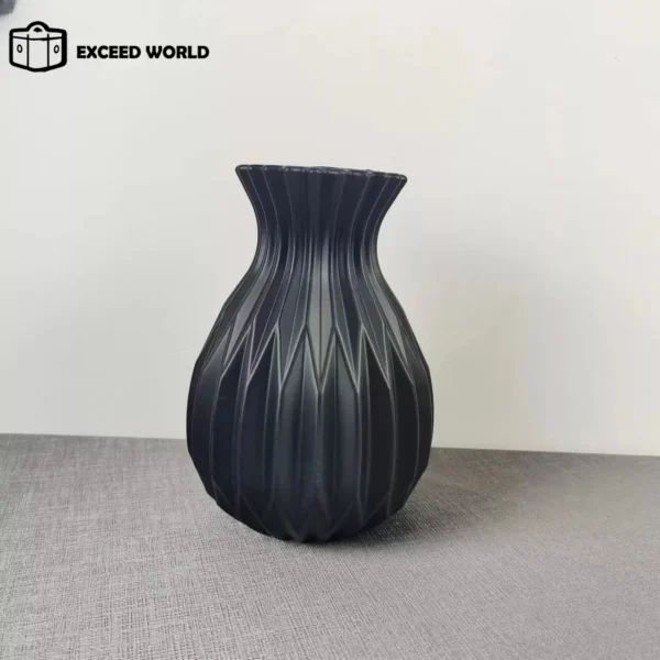 White Modern Flower Vase