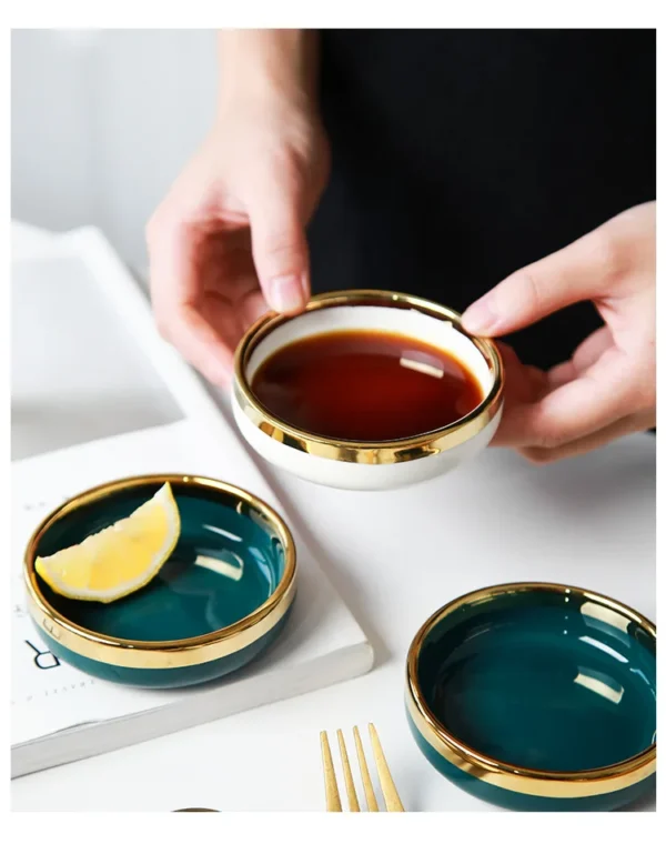 S34fe31eedc3d4b4abf66f11a4832fff2l.webp Ceramic Sauce Dish