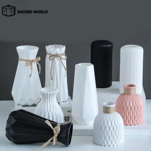 White Modern Flower Vase