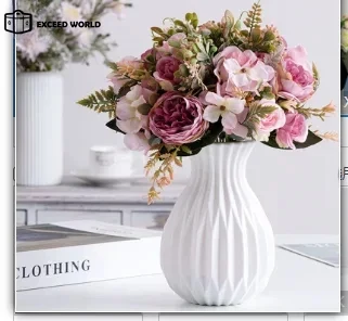 White Modern Flower Vase