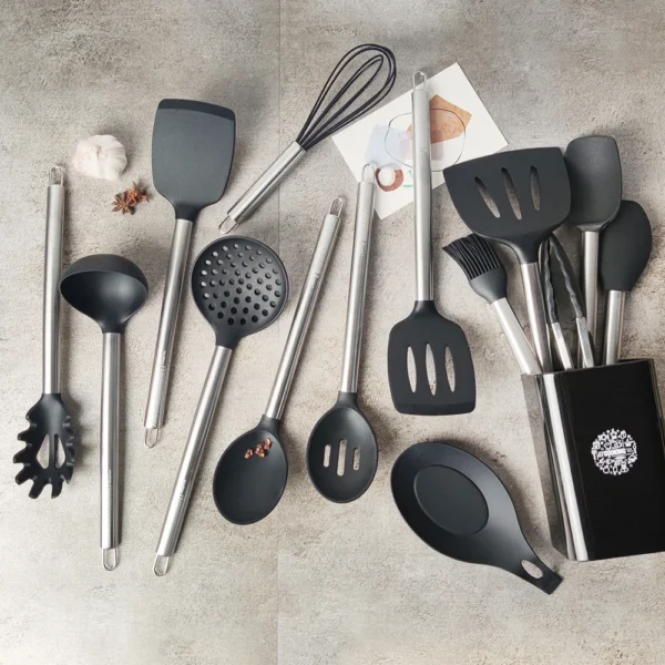 S2ce949c67b34484191e556cc0b53fdf77.webp Silicone Cooking Tool