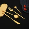 S75d800b5334349d7bc2c99b7990cc6aeM.webp Stainless Steel Flatware Set 16 Piece