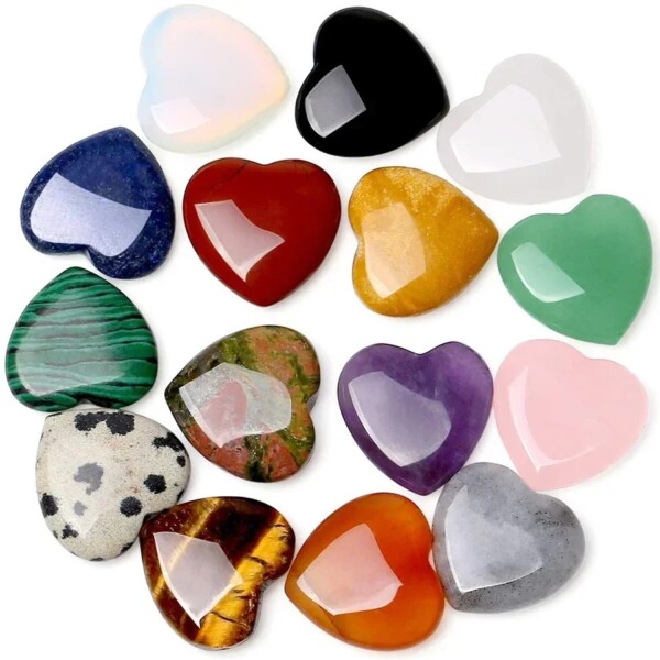 heart crystal gravel stones