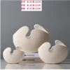 S1426b6868b374922983dce1bb6cfd8d1M.webp Geometric Eggshell Ceramic Vase