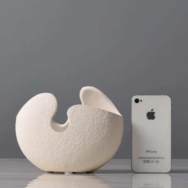 S3e5d3ecd69534578b64f98a7a76f4e46E.webp Geometric Eggshell Ceramic Vase